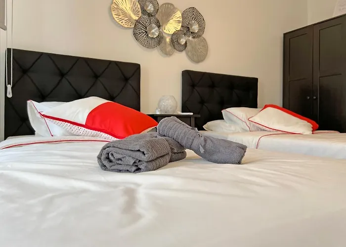 Albert's Center 101 Apartment Larnaca